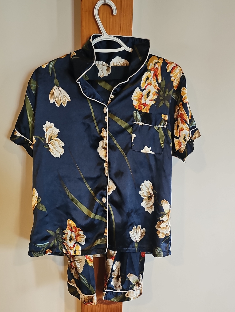 2 Piece Navy Floral Short-Sleeve Pijama Set